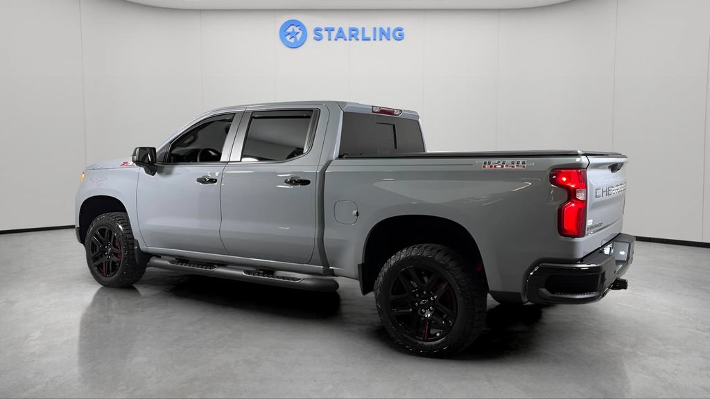 Used 2024 Chevrolet Silverado 1500 LT Trail Boss w/ LT Trail Boss Premium Package AWD/4WD image 4