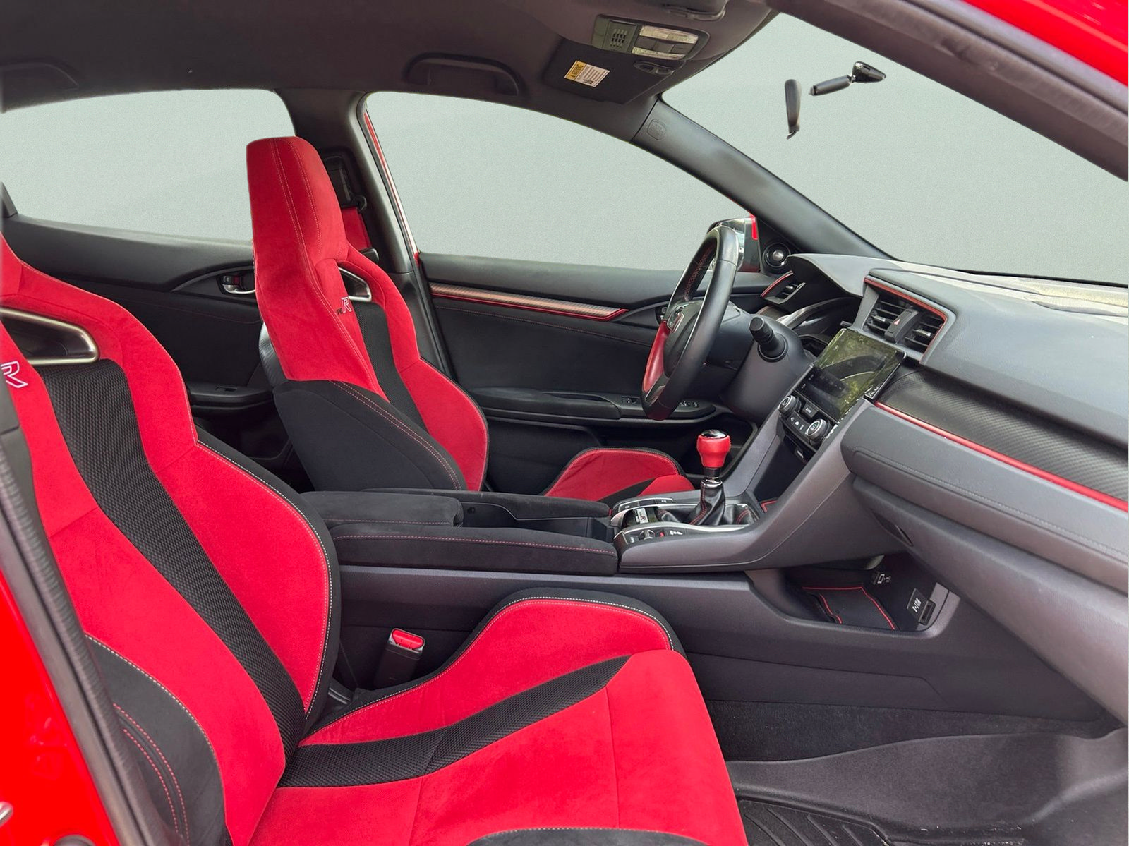 Used 2017 Honda Civic Type R image 13
