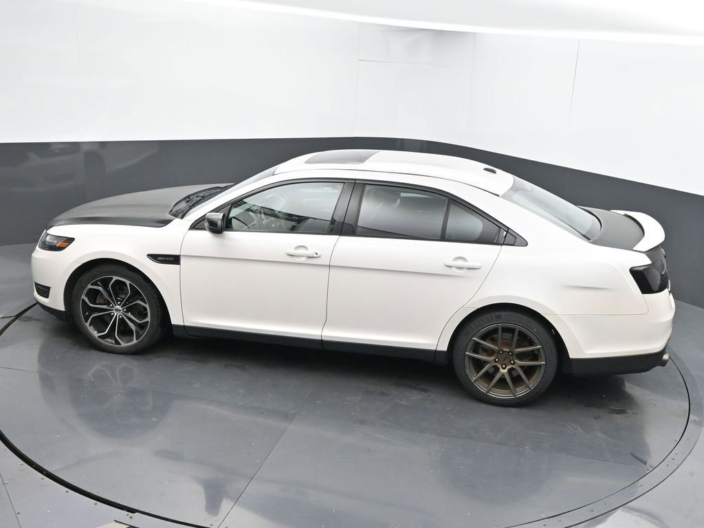 Used 2017 Ford Taurus SHO AWD/4WD image 38