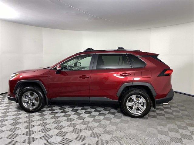 Used 2025 Toyota RAV4 XLE image 5