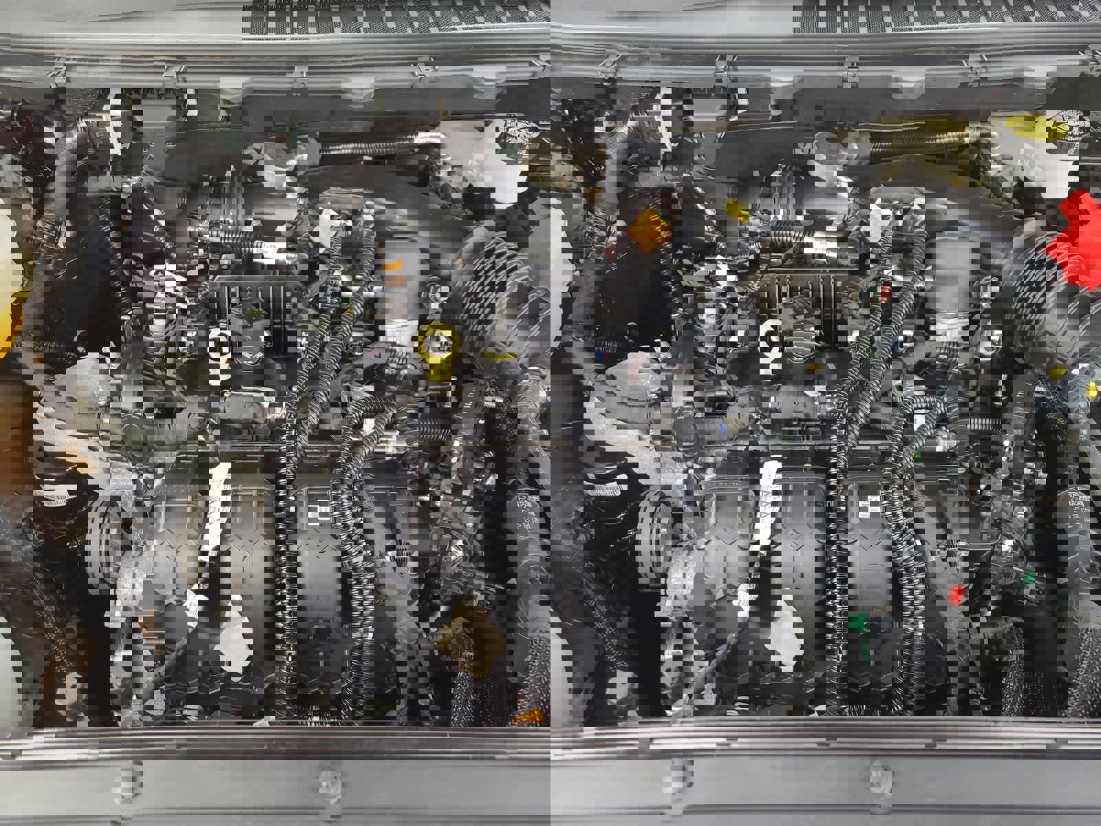 Used 2024 Ford Edge Titanium image 17