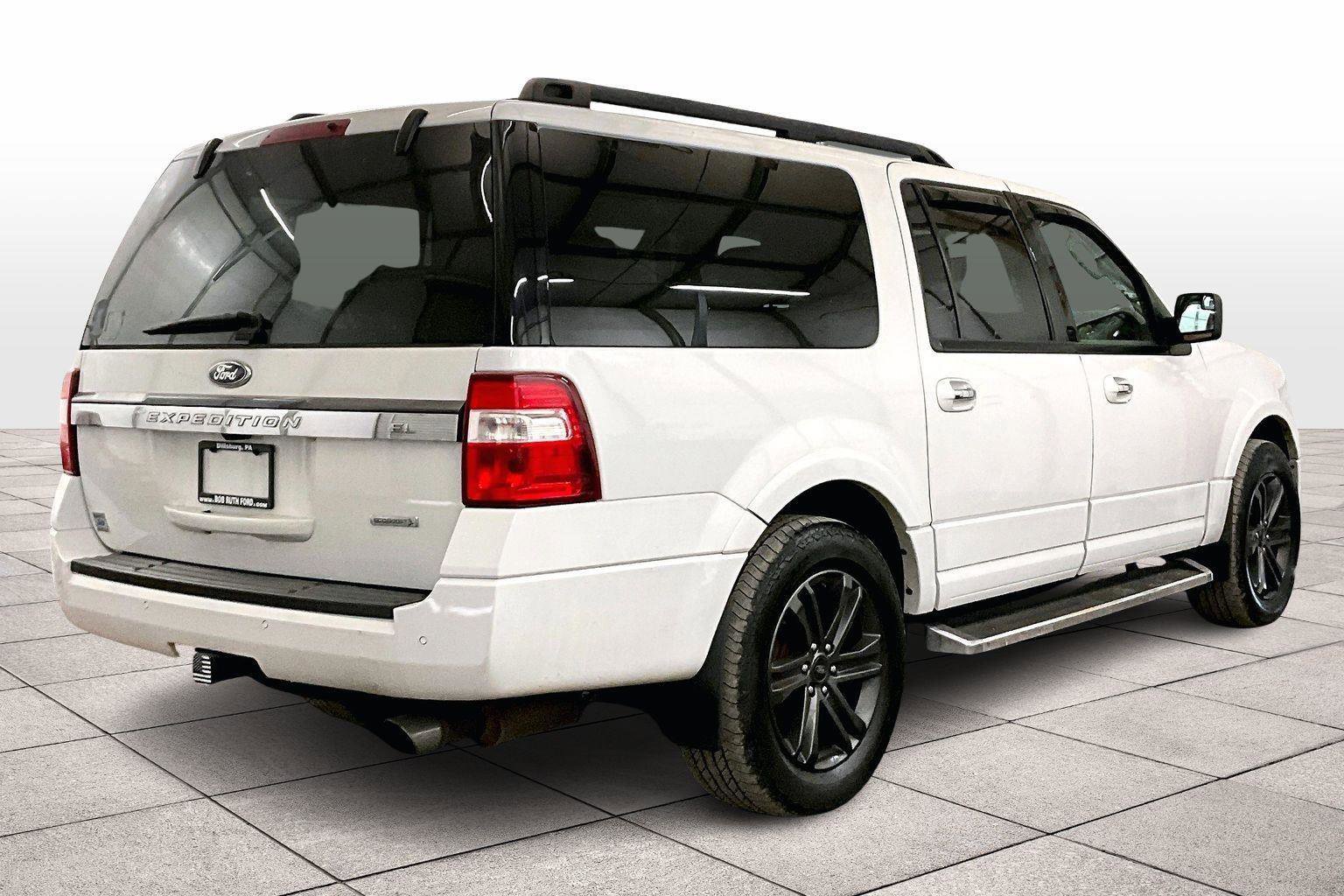 Used 2015 Ford Expedition EL XLT w/ Equipment Group 202A image 12