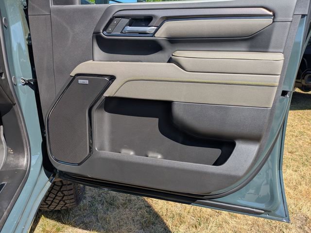 New 2026 Chevrolet Silverado 2500 ZR2 w/ LPO, Dark Essentials Package AWD/4WD image 38