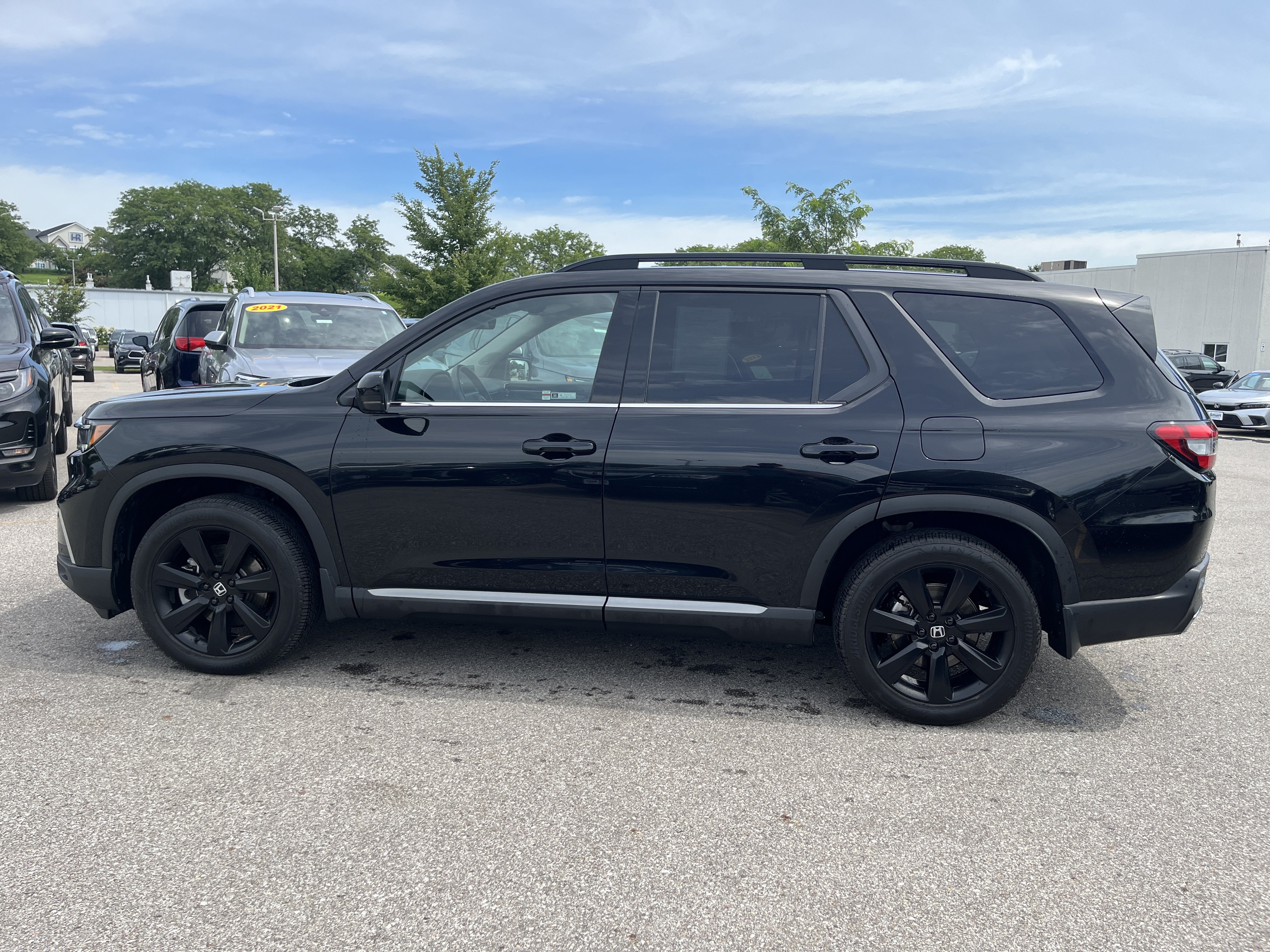 Certified 2024 Honda Pilot Elite image 7