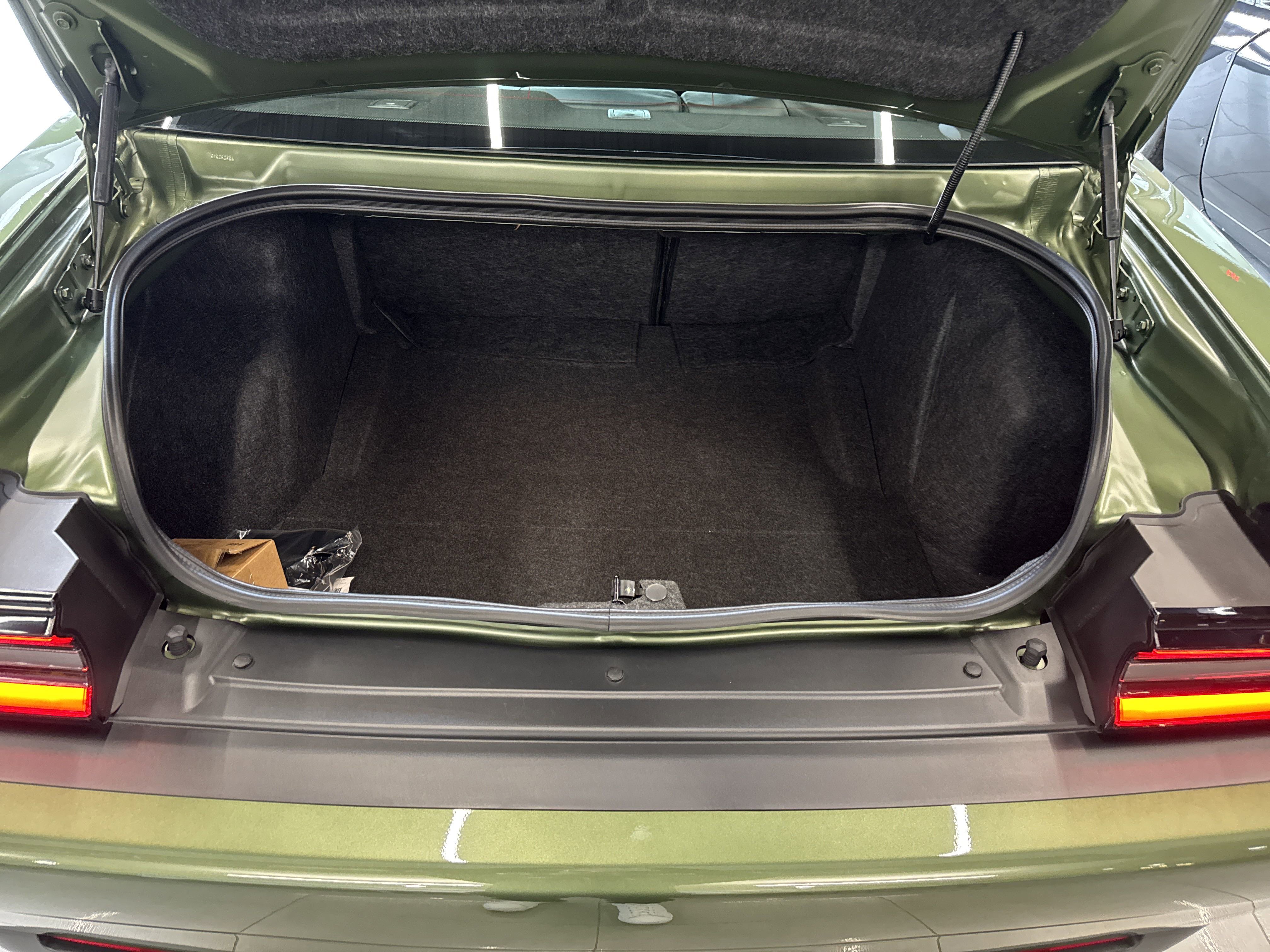 Used 2023 Dodge Challenger SRT Hellcat Redeye image 11