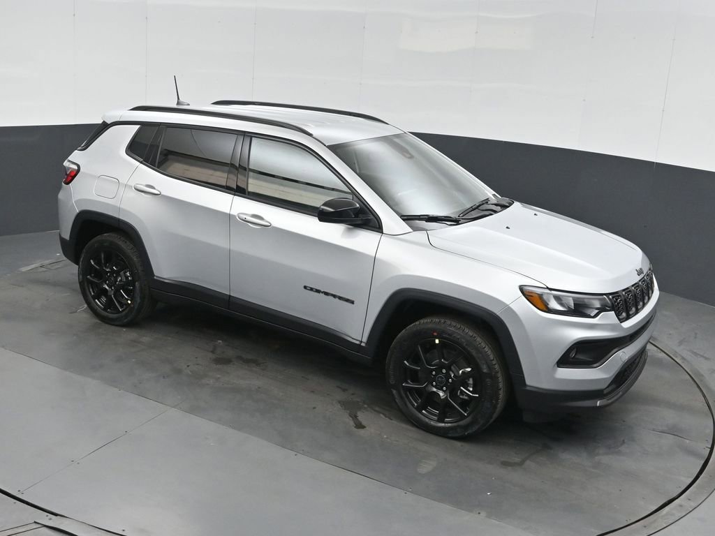 New 2026 Jeep Compass Latitude AWD/4WD image 26
