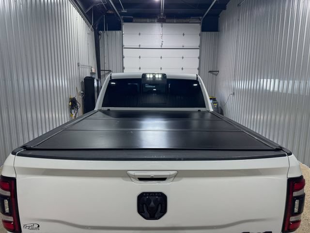 Used 2021 RAM 2500 Laramie w/ Night Edition AWD/4WD image 4