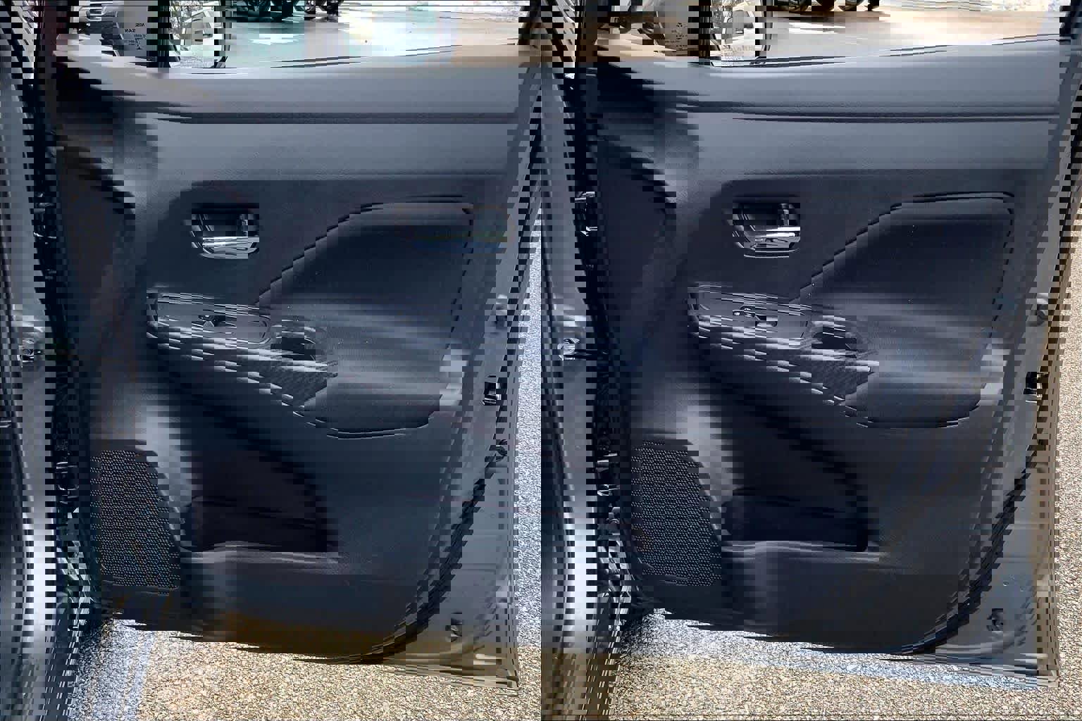 Used 2021 Nissan Versa SV image 21