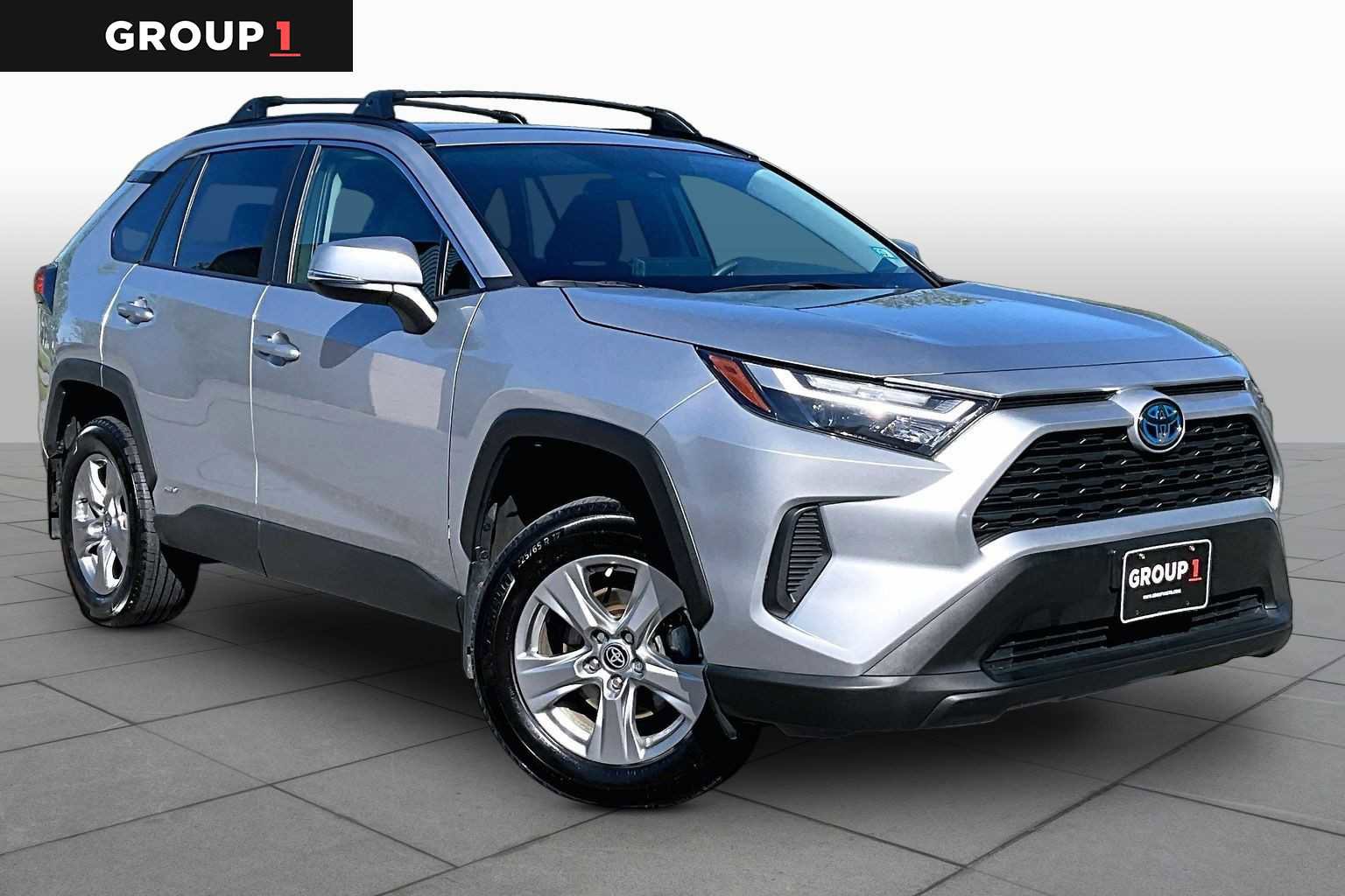 Certified 2024 Toyota RAV4 XLE w/ Convenience Package AWD/4WD image 3