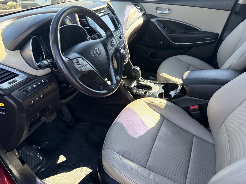 Used 2017 Hyundai Santa Fe Sport w/ 2.0T Ultimate Tech Package 05 image 24