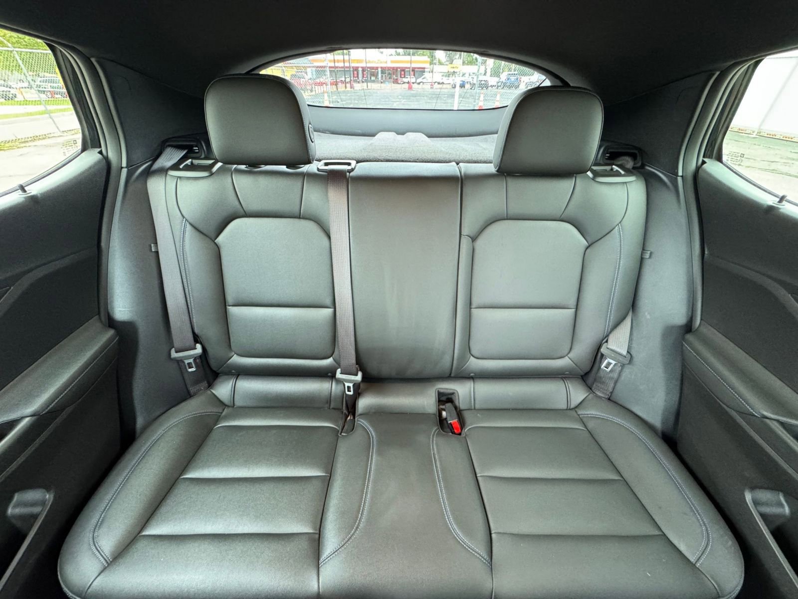 Used 2025 Buick Envista Sport Touring image 36