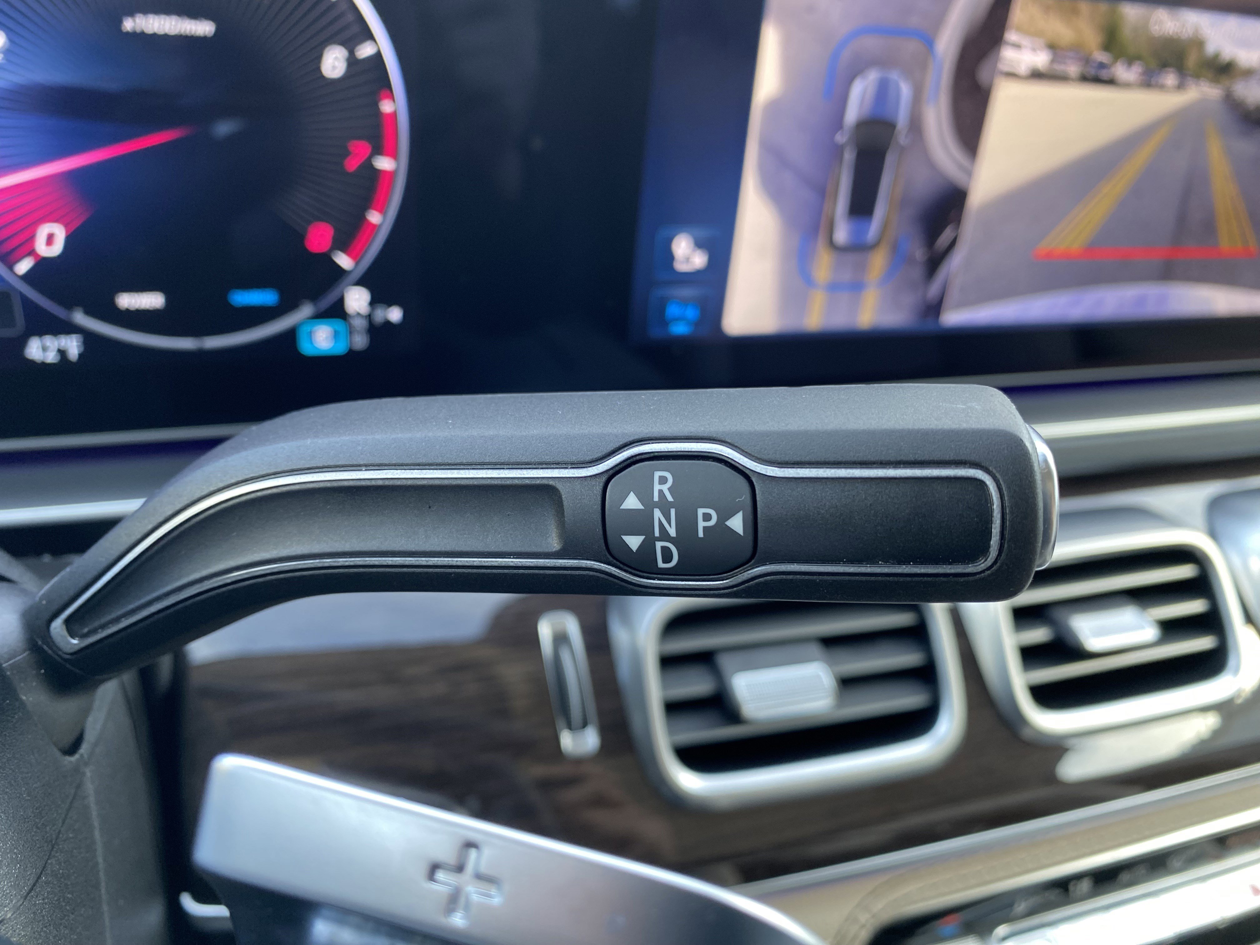 Used 2024 Mercedes-Benz GLE 350 4MATIC image 22