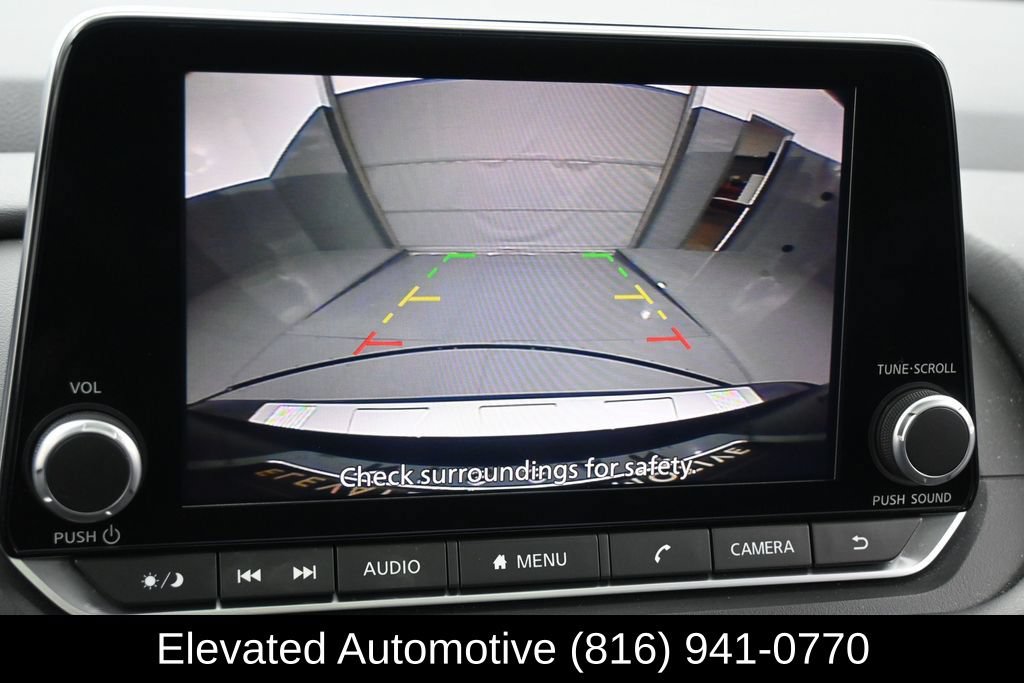Used 2024 Nissan Rogue SV w/ SV Premium Package AWD/4WD image 10