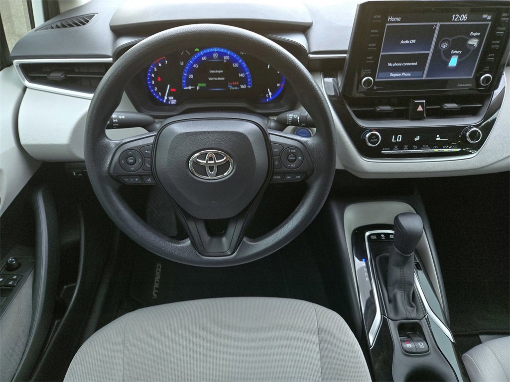Used 2022 Toyota Corolla LE image 13