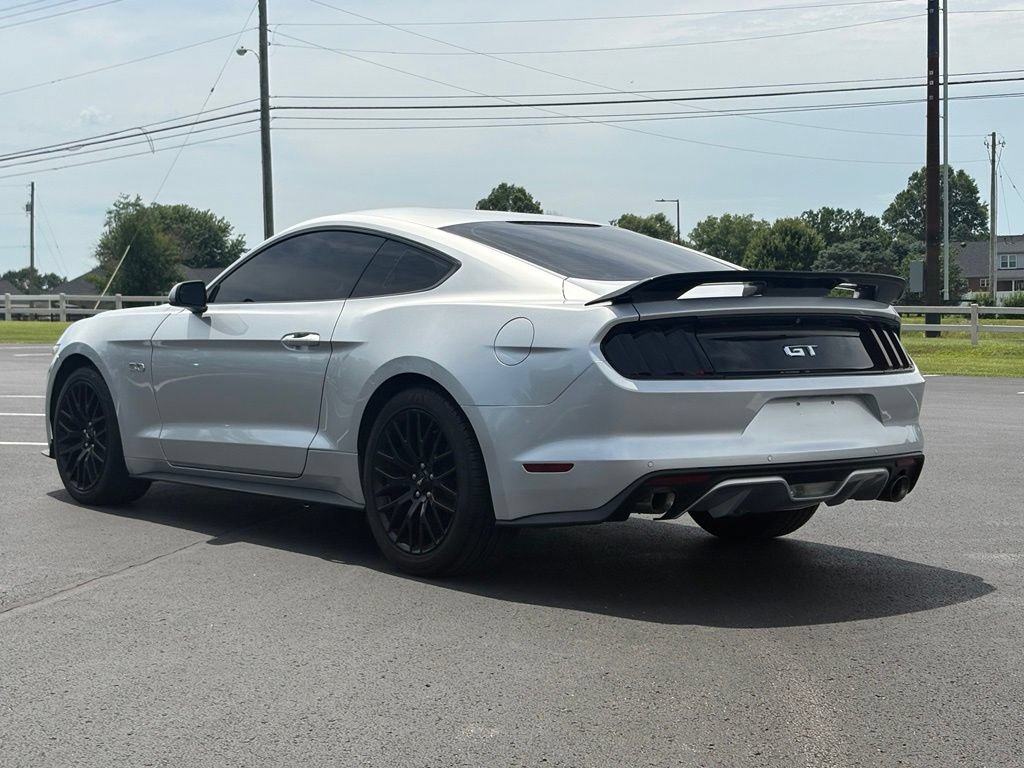 Used 2017 Ford Mustang GT w/ GT Performance Package RWD image 6
