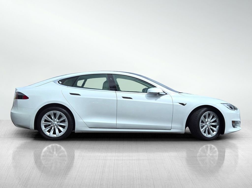 Used 2018 Tesla Model S 75D AWD/4WD image 3