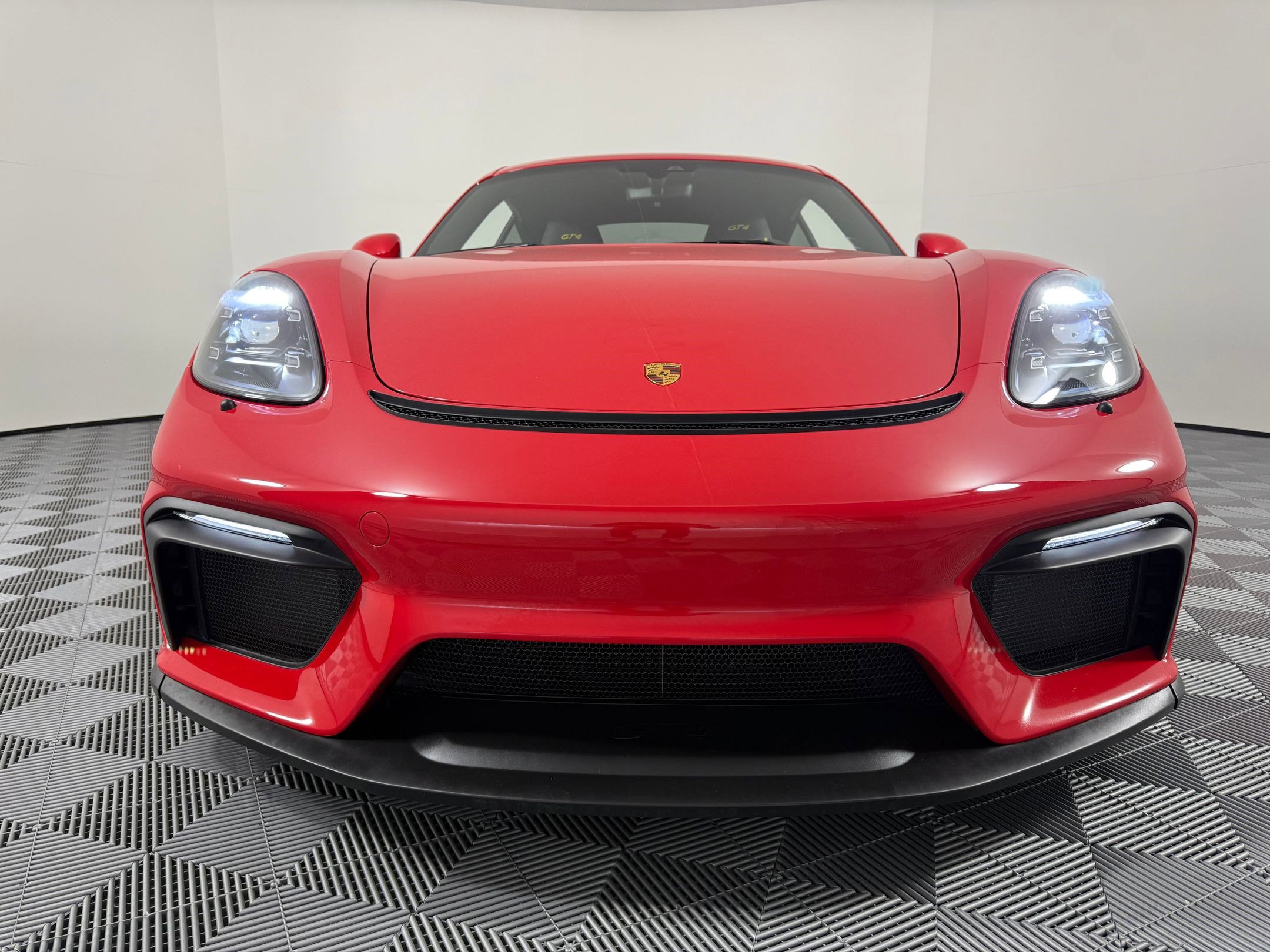 Certified 2022 Porsche 718 Cayman GT4 image 6