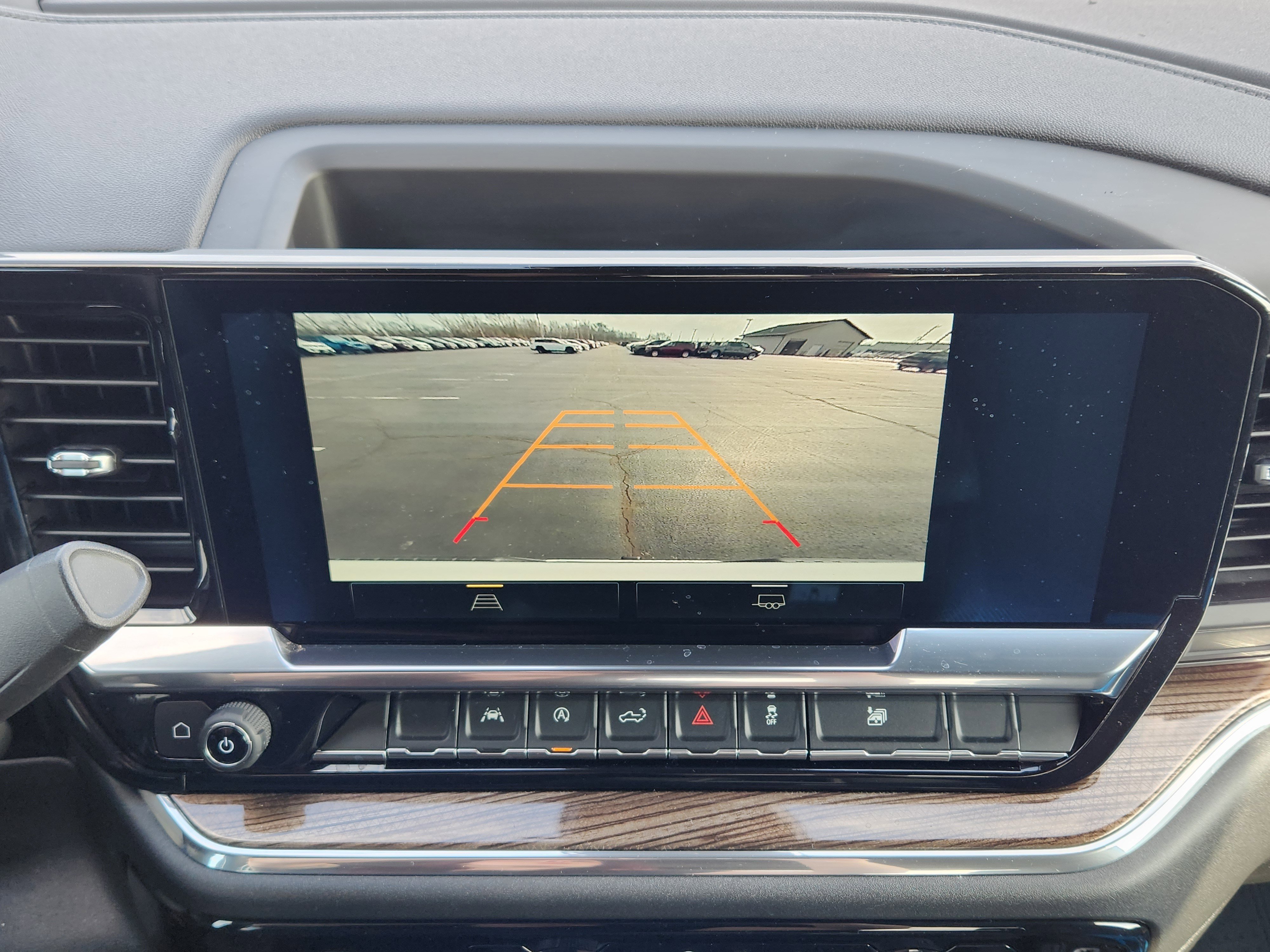 Used 2024 Chevrolet Silverado 1500 LT image 18