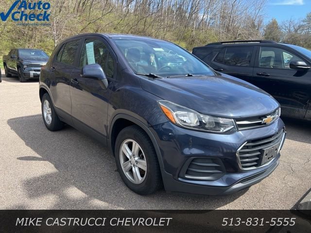 Used 2019 Chevrolet Trax LS image 2
