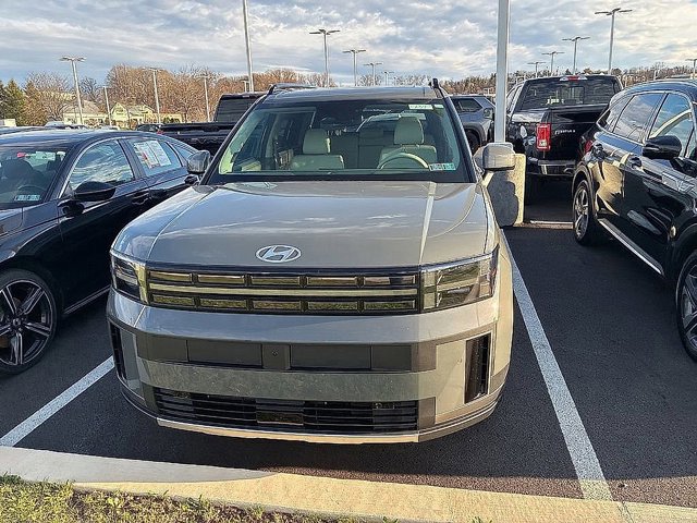 Used 2024 Hyundai Santa Fe Limited image 22