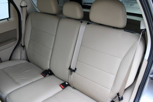 Used 2010 Ford Escape Limited image 30