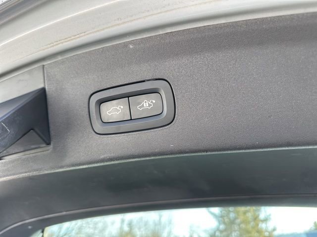 Used 2021 Polestar Polestar 2 image 32