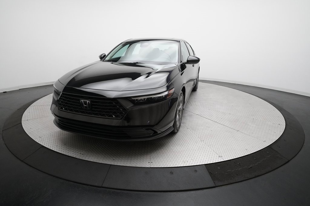 Used 2023 Honda Accord EX image 34