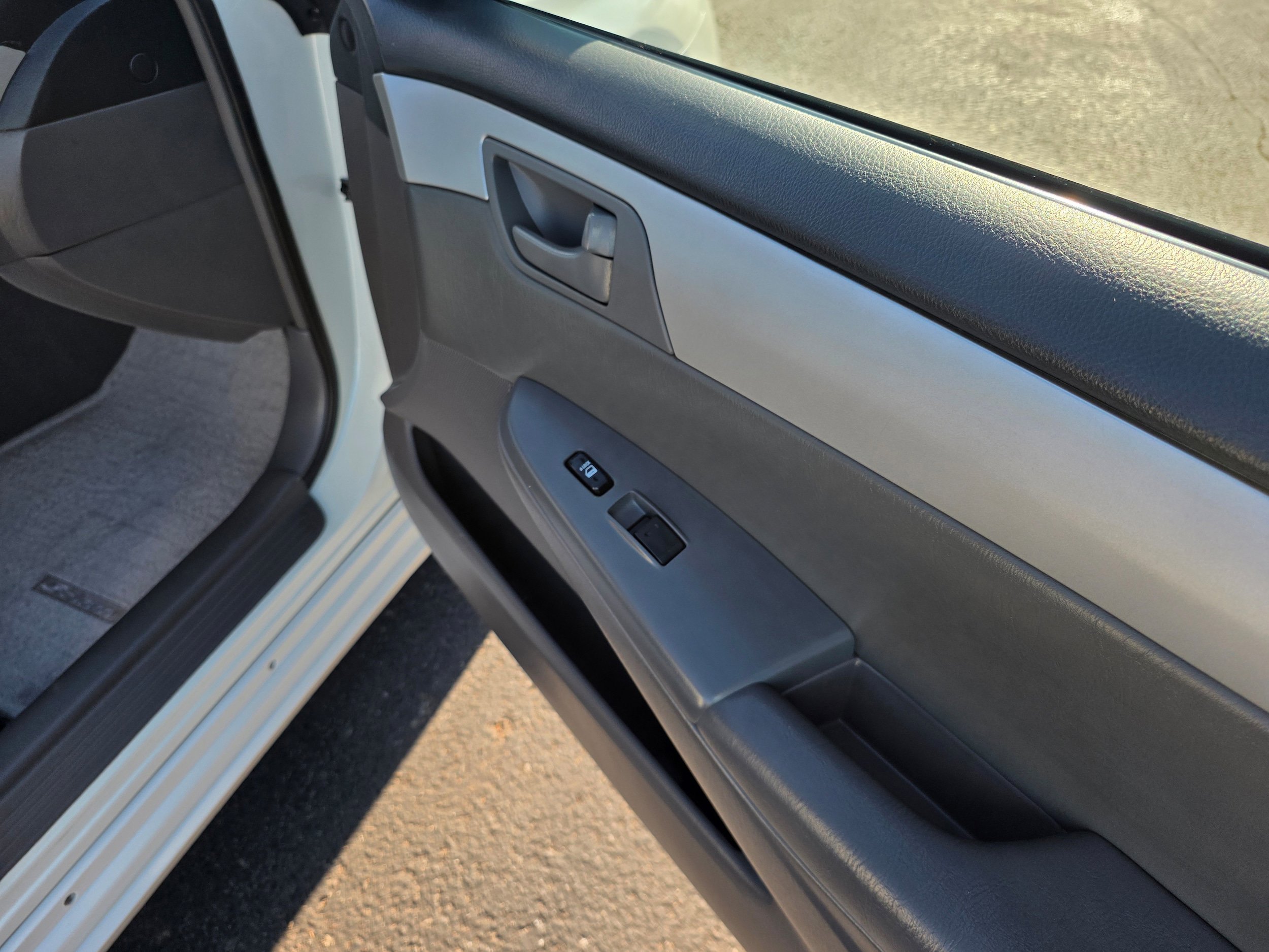Used 2008 Toyota Solara SE image 21
