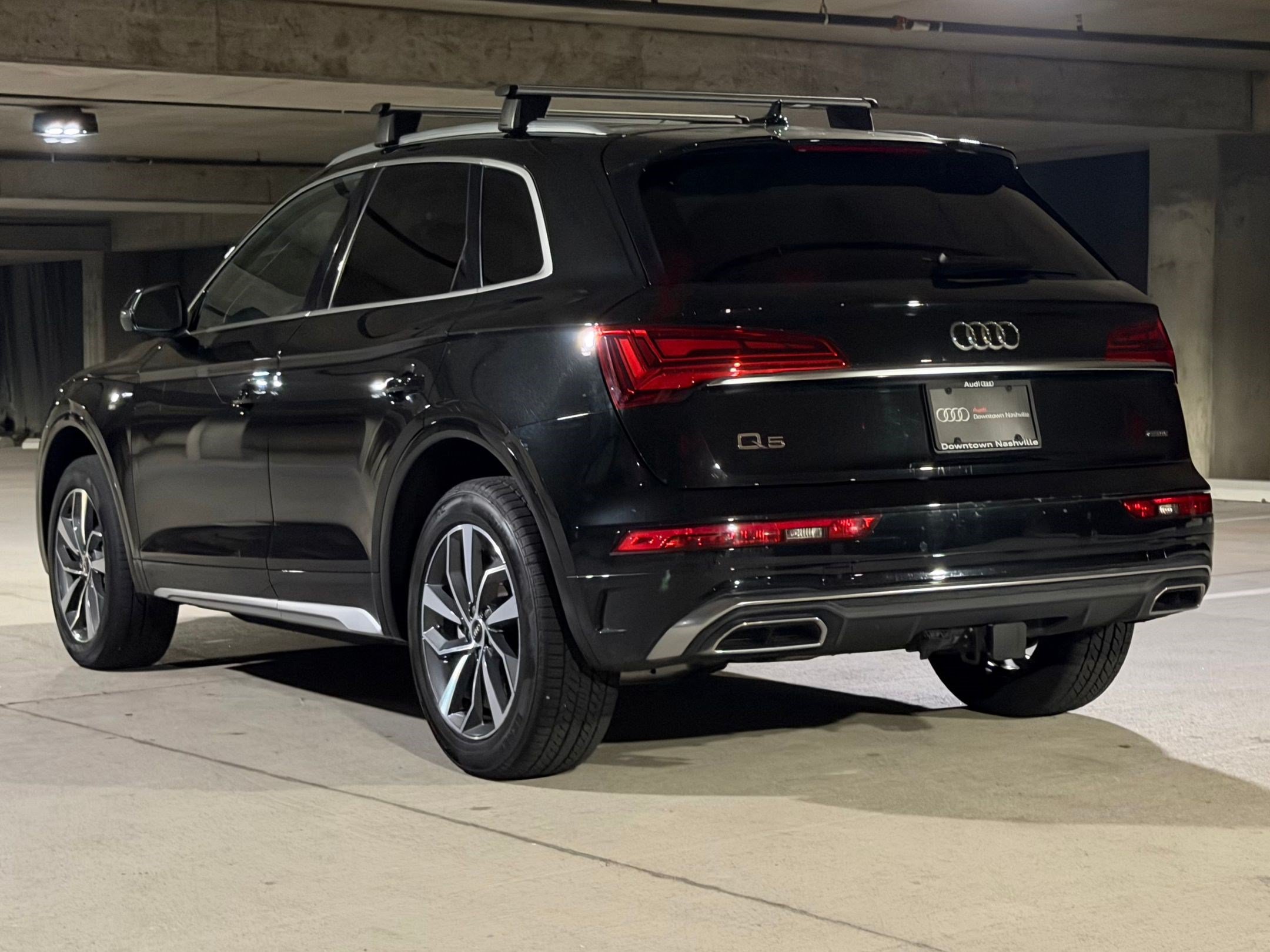 Used 2023 Audi Q5 2.0T Premium Plus w/ Premium Plus Package AWD/4WD image 3