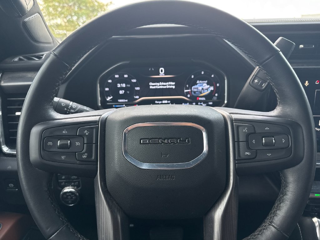Used 2025 GMC Sierra 3500 Denali Ultimate AWD/4WD image 22