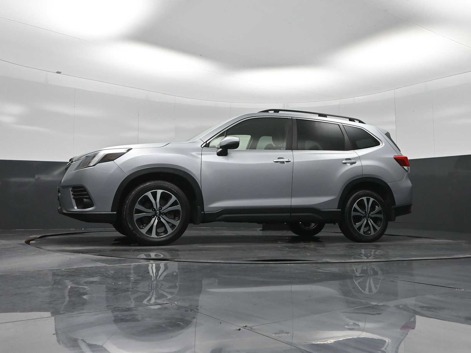 Used 2022 Subaru Forester Limited w/ Popular Package #2 AWD/4WD image 30