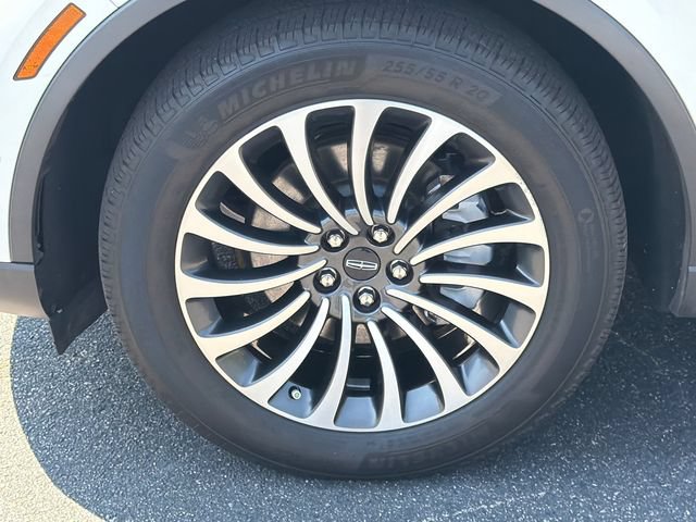 Used 2022 Lincoln Aviator Reserve w/ Equipment Group 201A RWD image 13