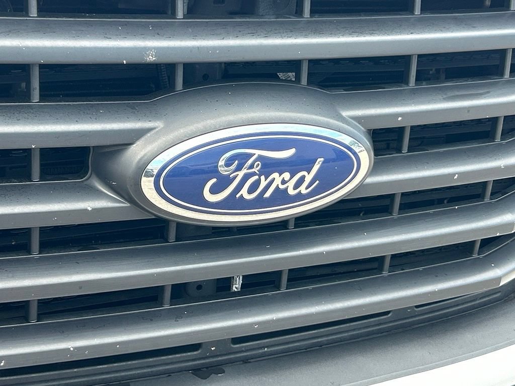 Certified 2017 Ford F150 XL w/ Equipment Group 101A Mid RWD image 20