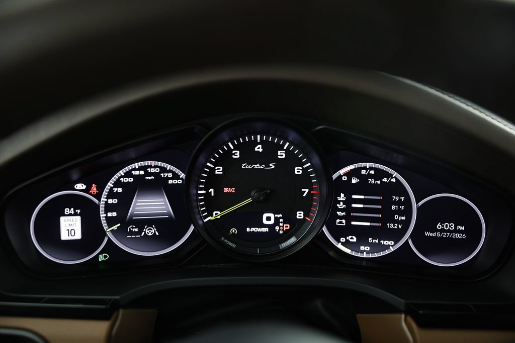 Certified 2023 Porsche Cayenne Turbo S AWD/4WD image 33
