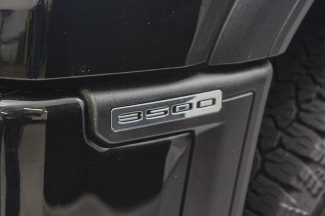 Certified 2024 GMC Sierra 3500 Denali w/ Technology Package AWD/4WD image 15