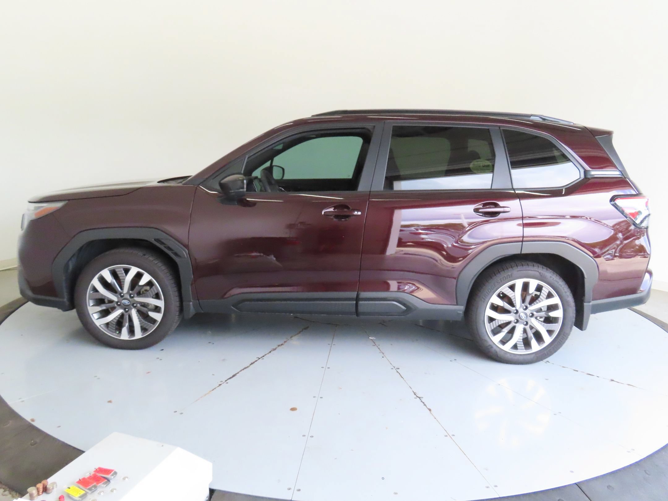 Used 2026 Subaru Forester Touring AWD/4WD image 7