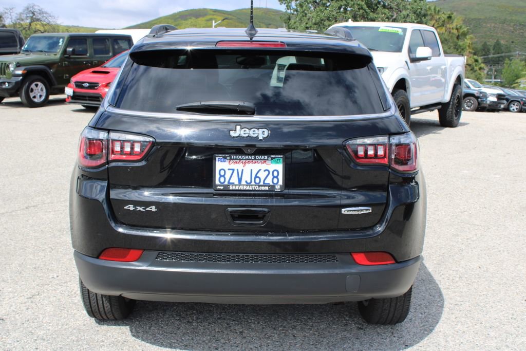 Used 2022 Jeep Compass Latitude image 5