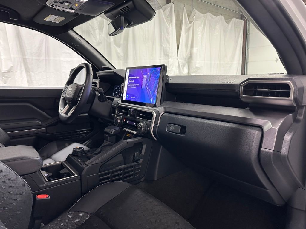 Used 2025 Toyota 4Runner TRD Off-Road Premium image 60
