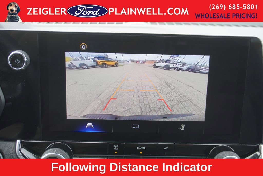 Used 2024 Chevrolet Colorado W/T image 17