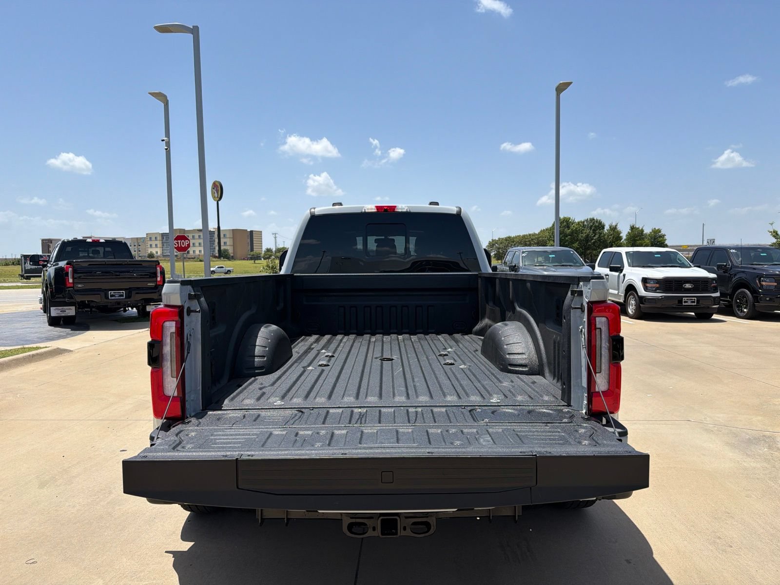Certified 2026 Ford F350 Platinum AWD/4WD image 5