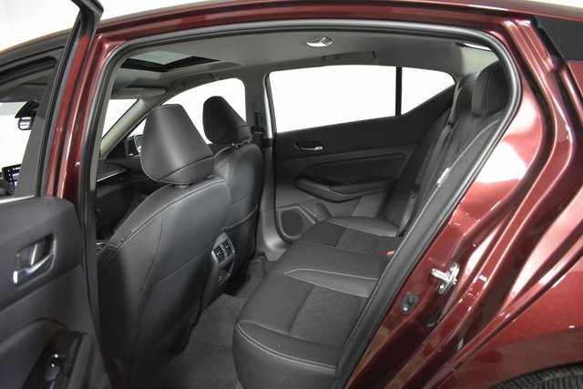 Certified 2025 Nissan Altima 2.5 SL image 31