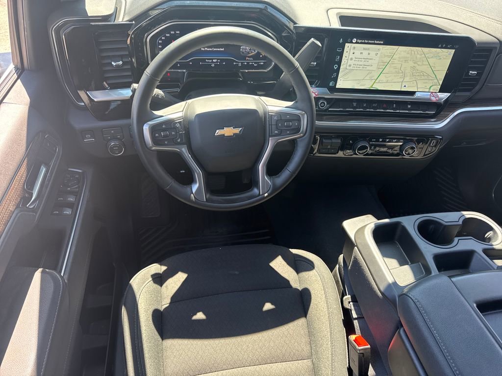 Used 2025 Chevrolet Silverado 2500 LT w/ Convenience Package image 14