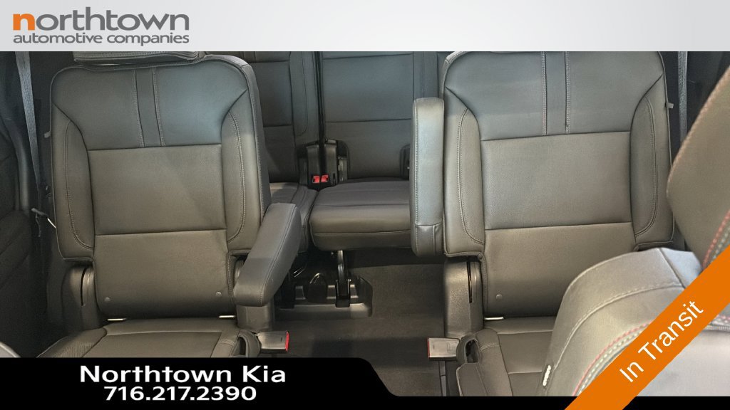 Used 2021 Chevrolet Tahoe RST w/ Luxury Package AWD/4WD image 18