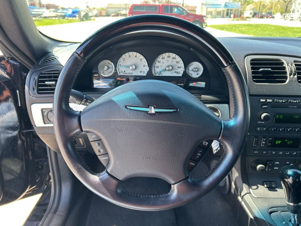 Used 2003 Ford Thunderbird RWD image 12