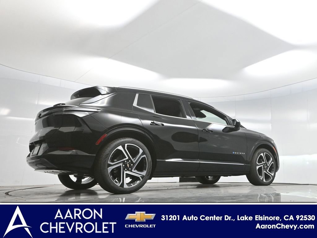New 2026 Chevrolet Equinox EV LT w/ Convenience Package II FWD image 42