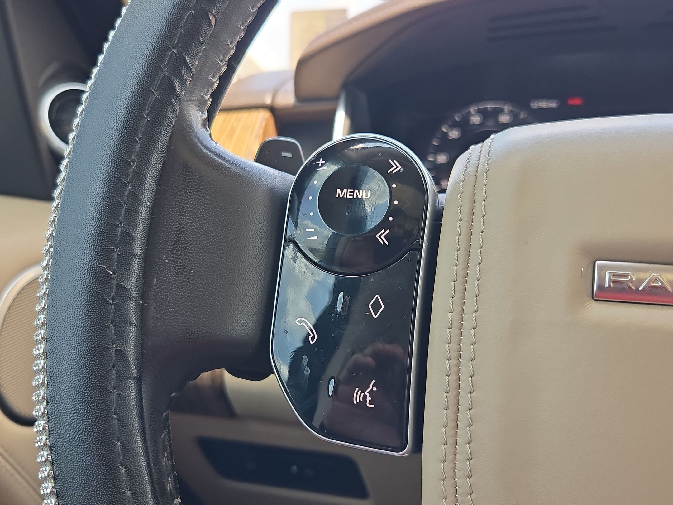 Used 2019 Land Rover Range Rover HSE AWD/4WD image 18