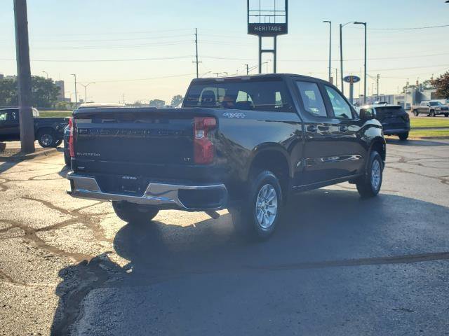 Used 2025 Chevrolet Silverado 1500 LT image 2