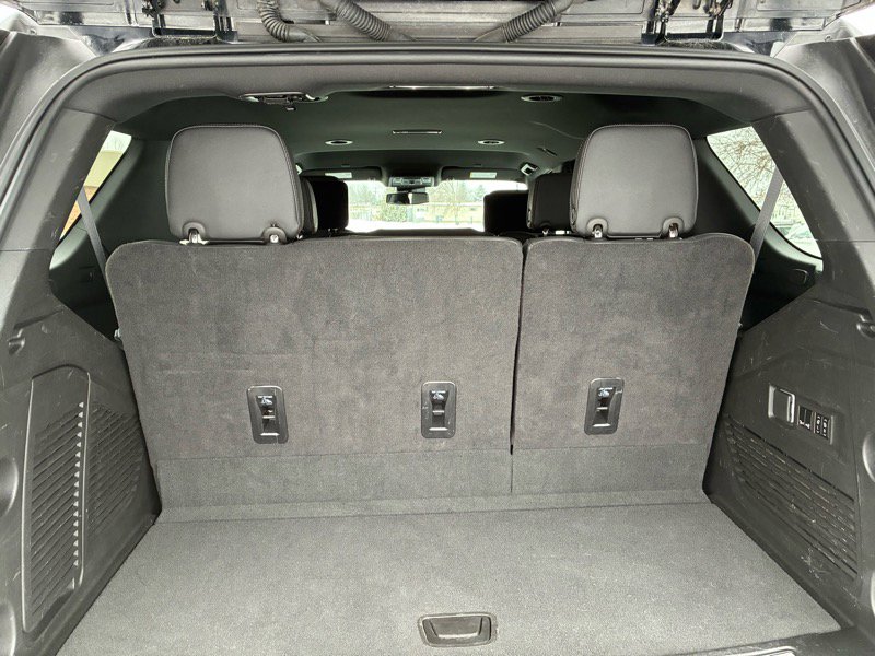 Used 2024 Chevrolet Tahoe RST w/ Luxury Package image 23