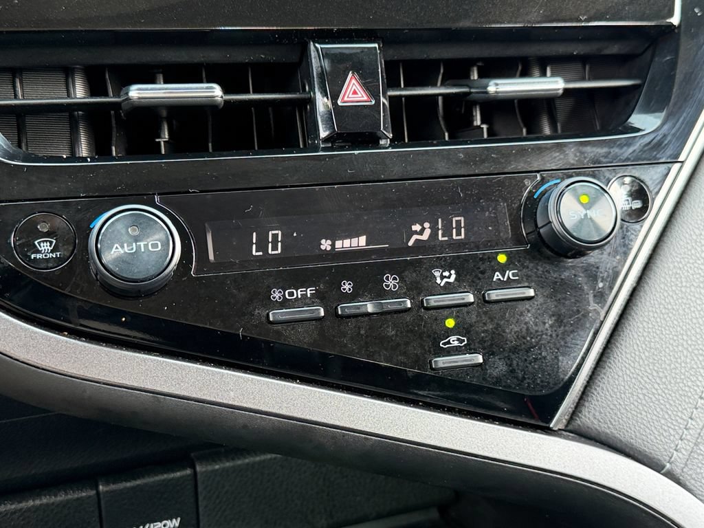 Used 2022 Toyota Camry XSE w/ Navigation Package FWD image 22