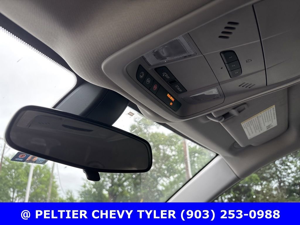 Used 2019 Chevrolet Equinox LT image 17